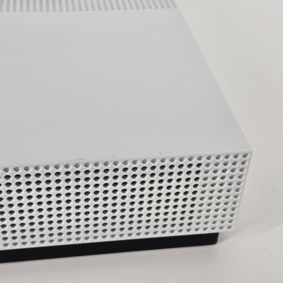 Microsoft Xbox One S All Digital Edition White 1TB