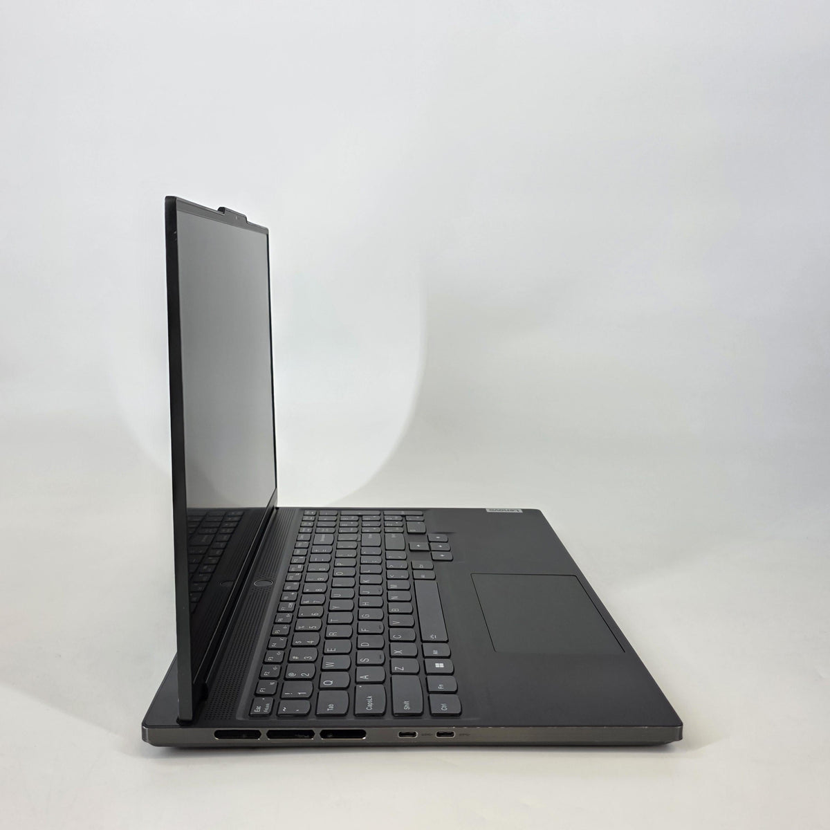 Lenovo Legion Slim 7 16 Gray 3.3 GHz AMD Ryzen 9 6900HX 16GB RAM 1TB Solid State Drive AMD Radeon RX 6800S 8 GB