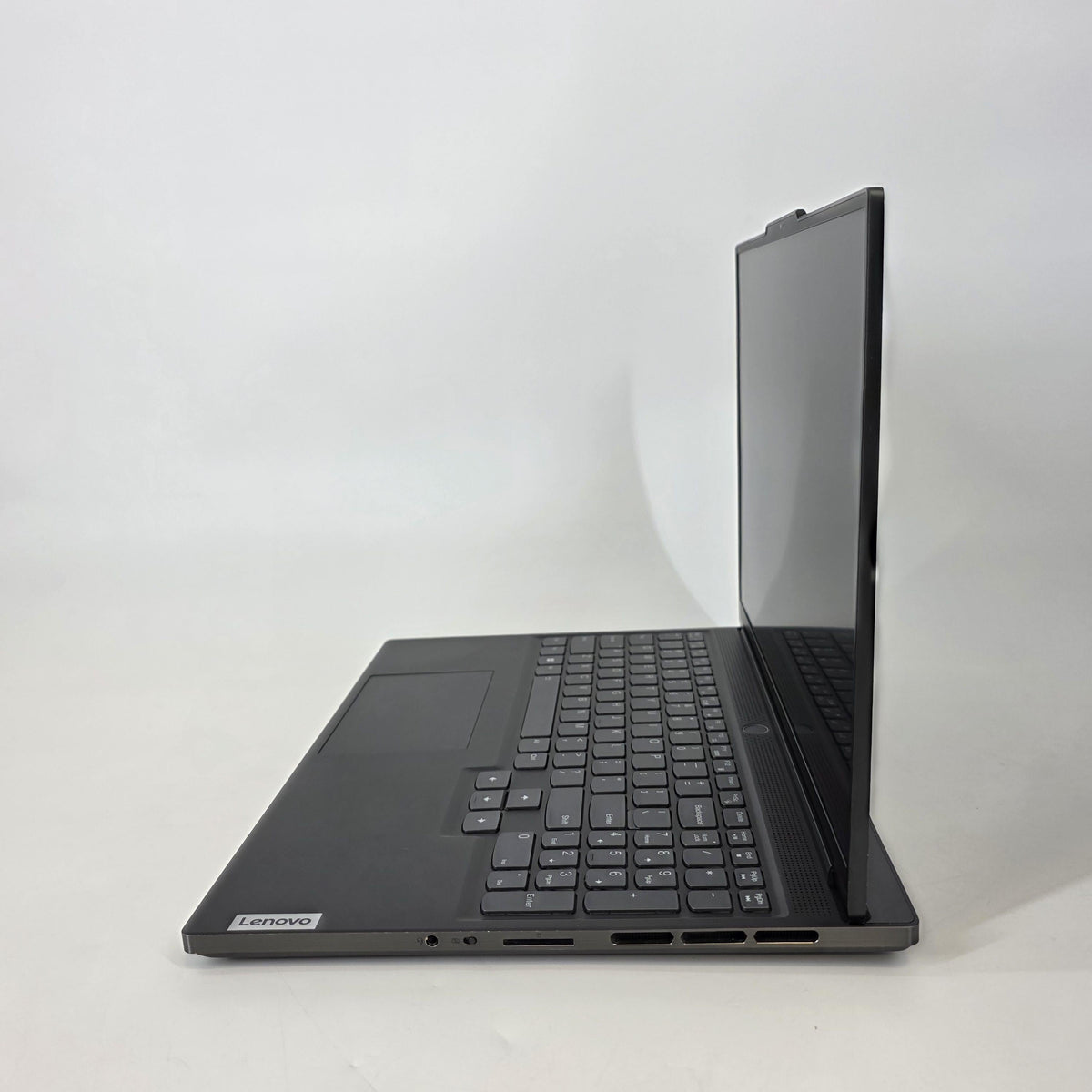 Lenovo Legion Slim 7 16 Gray 3.3 GHz AMD Ryzen 9 6900HX 16GB RAM 1TB Solid State Drive AMD Radeon RX 6800S 8 GB