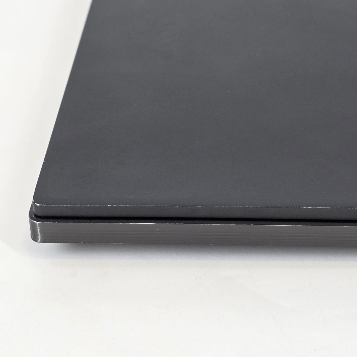 Lenovo Legion Slim 7 16 Gray 3.3 GHz AMD Ryzen 9 6900HX 16GB RAM 1TB Solid State Drive AMD Radeon RX 6800S 8 GB