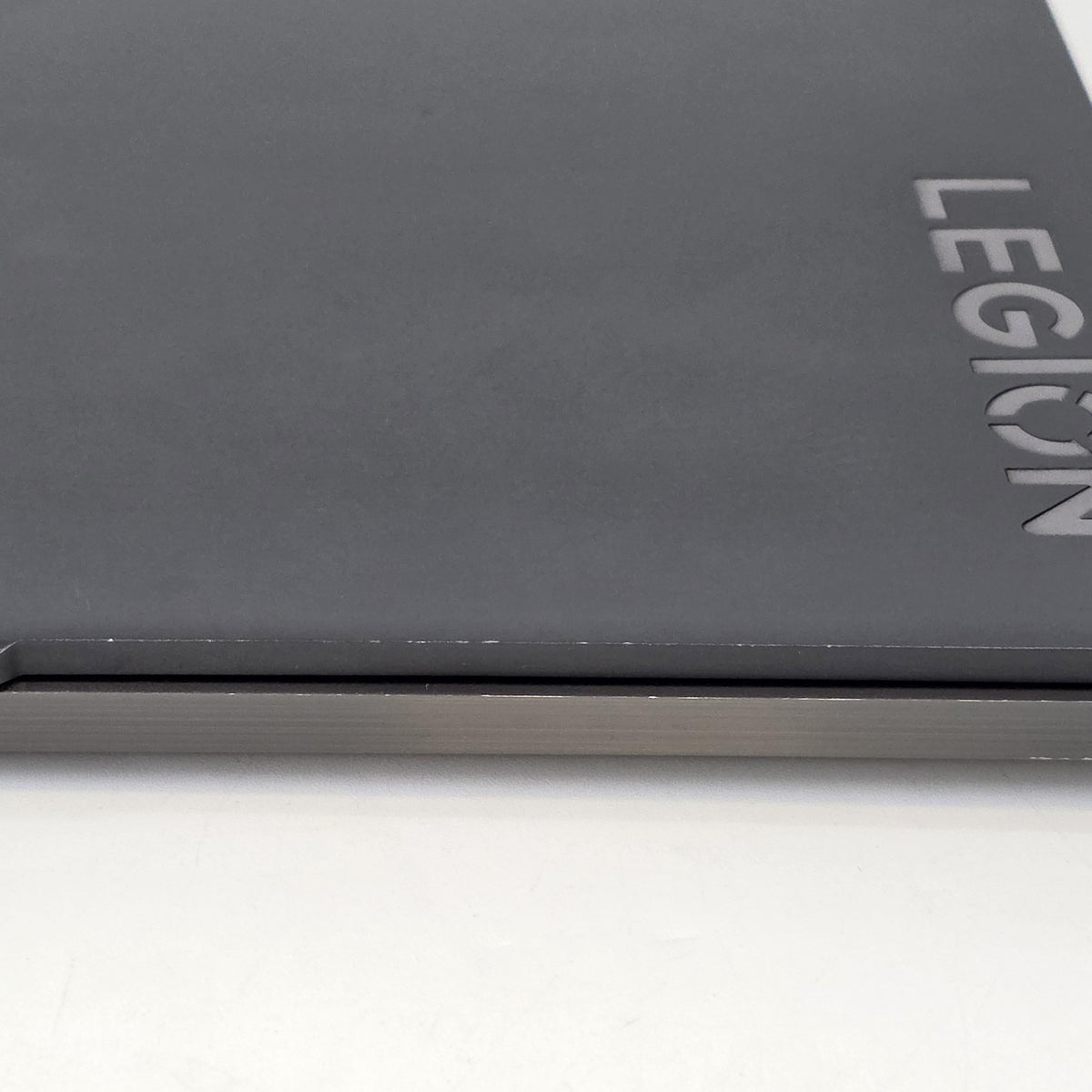 Lenovo Legion Slim 7 16 Gray 3.3 GHz AMD Ryzen 9 6900HX 16GB RAM 1TB Solid State Drive AMD Radeon RX 6800S 8 GB