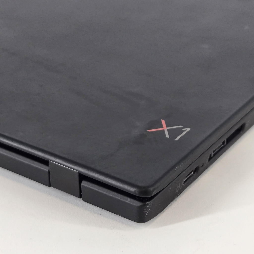 Lenovo ThinkPad X1 Carbon Gen 7 14 Black 1.8 GHz Intel Core i7 8th Gen. 16GB RAM 256GB Solid State Drive