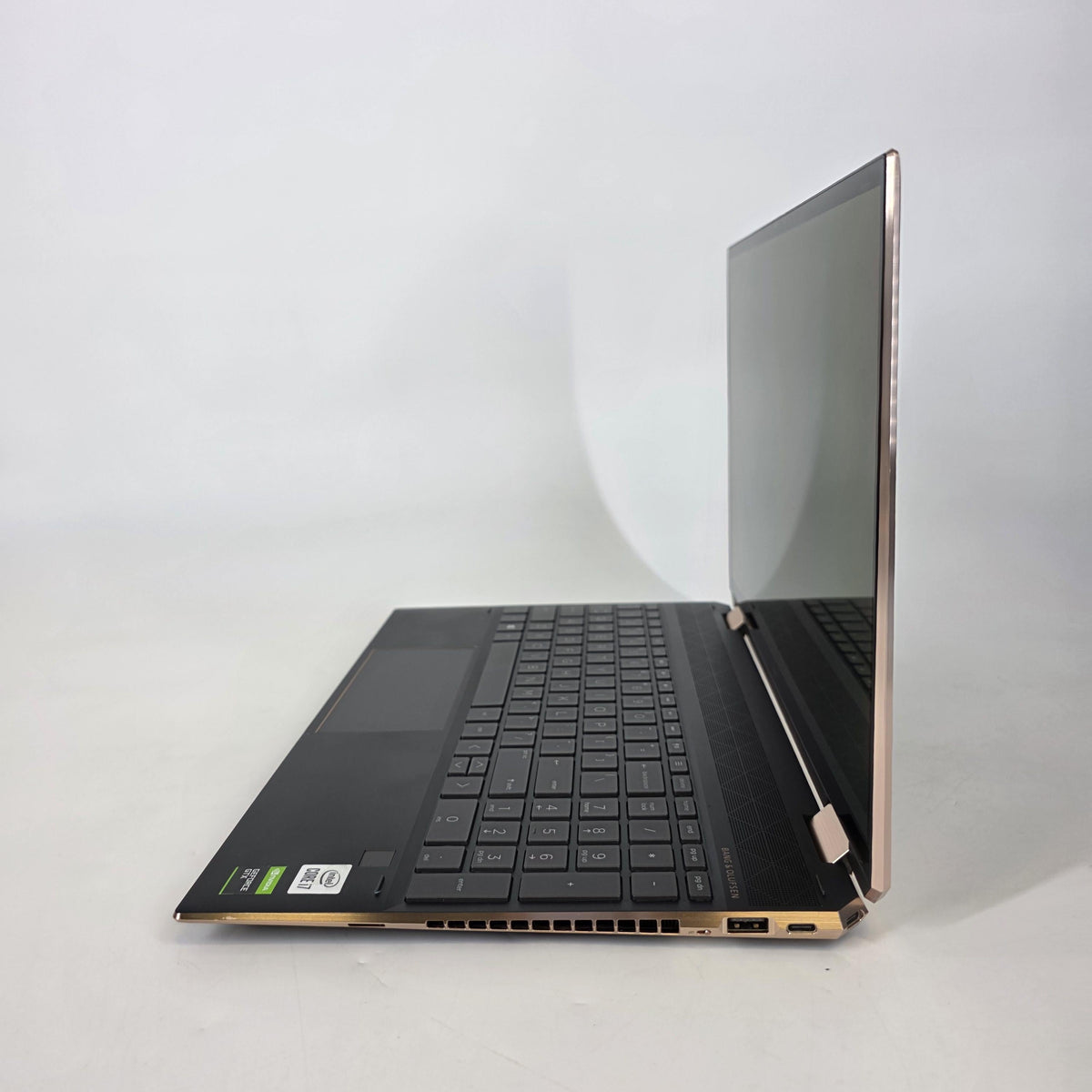 HP Spectre 15 x360 Black 2.6 GHz Intel Core i7 10th Gen. 16GB RAM 1TB Solid State Drive NVIDIA GeForce GTX 1650 Ti 4 GB