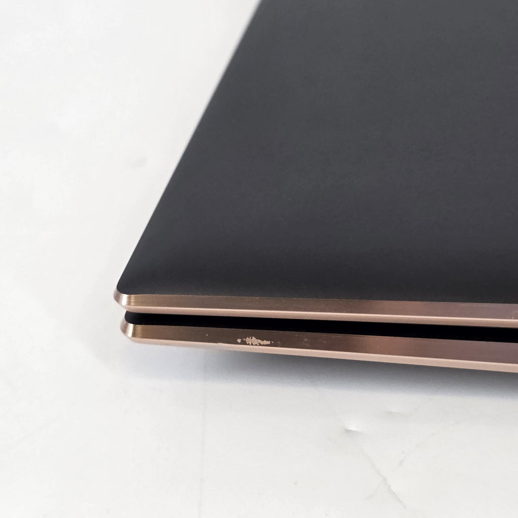 HP Spectre 15 x360 Black 2.6 GHz Intel Core i7 10th Gen. 16GB RAM 1TB Solid State Drive NVIDIA GeForce GTX 1650 Ti 4 GB