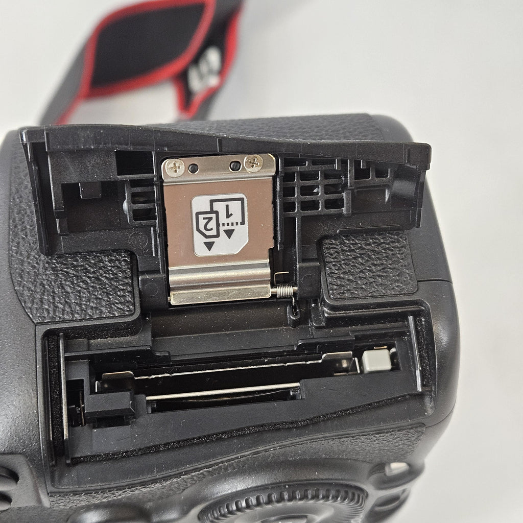 Canon EOS 5DS R 50.6MP Black