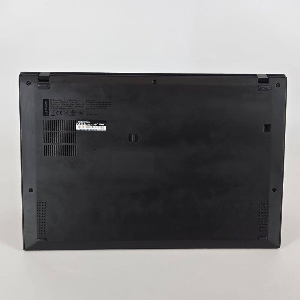 Lenovo ThinkPad X1 Carbon Gen 7 14 Black 1.8 GHz Intel Core i7 8th Gen. 16GB RAM 256GB Solid State Drive