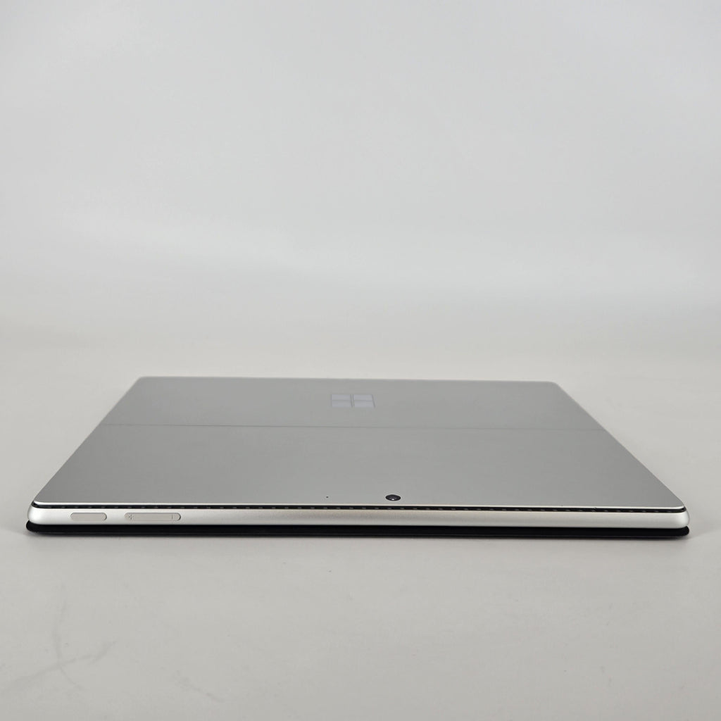 Surface Pro 9 13 Platinum WiFi 2.7 GHz Intel Core i7 12th Gen. 16GB RAM 256GB Solid State Drive