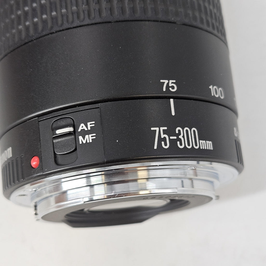 Canon EF 75-300mm Black
