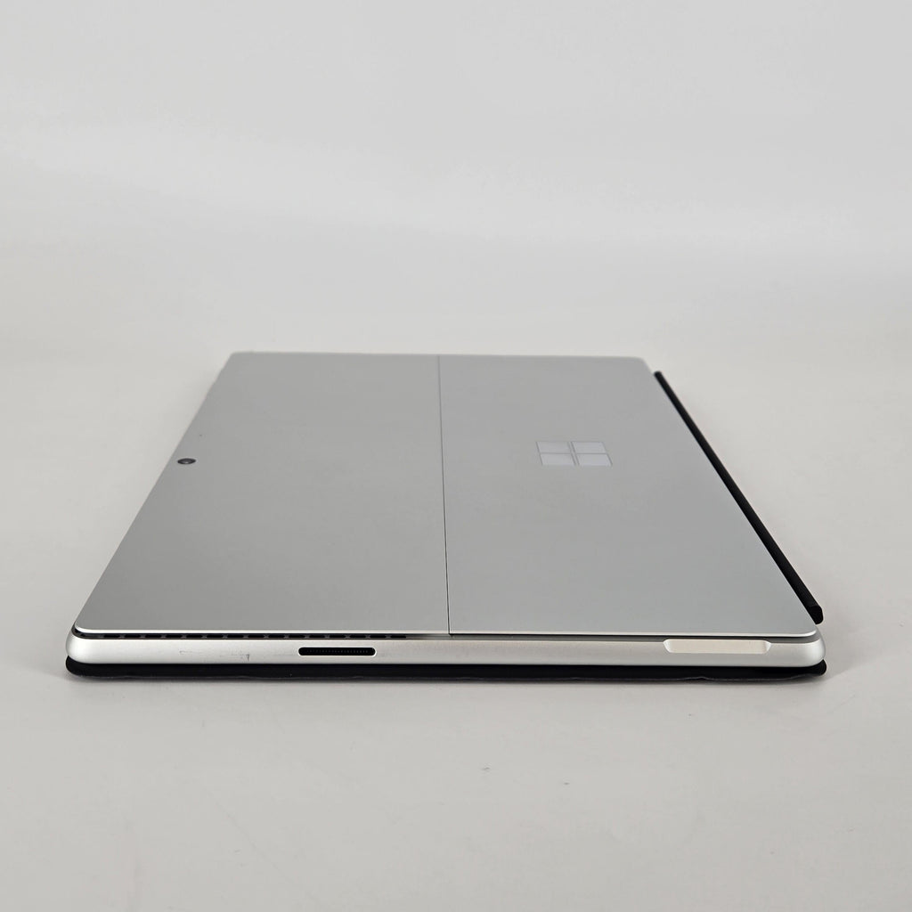 Surface Pro 9 13 Platinum WiFi 2.7 GHz Intel Core i7 12th Gen. 16GB RAM 256GB Solid State Drive
