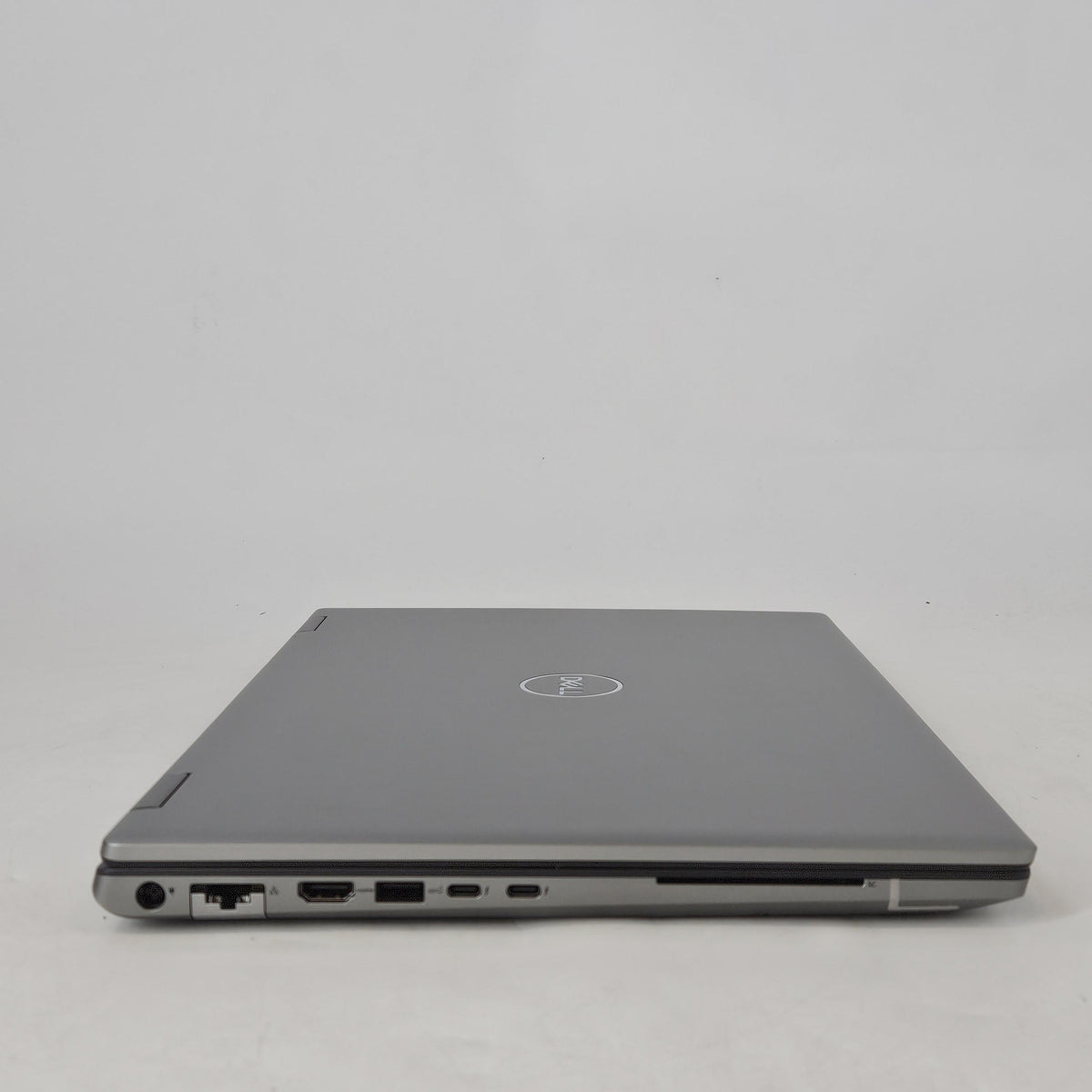 Dell Precision 7680 16 Gray 2.1 GHz Intel Core i7 13th Gen. 32GB RAM 1TB Solid State Drive NVIDIA RTX 2000 Ada 8 GB