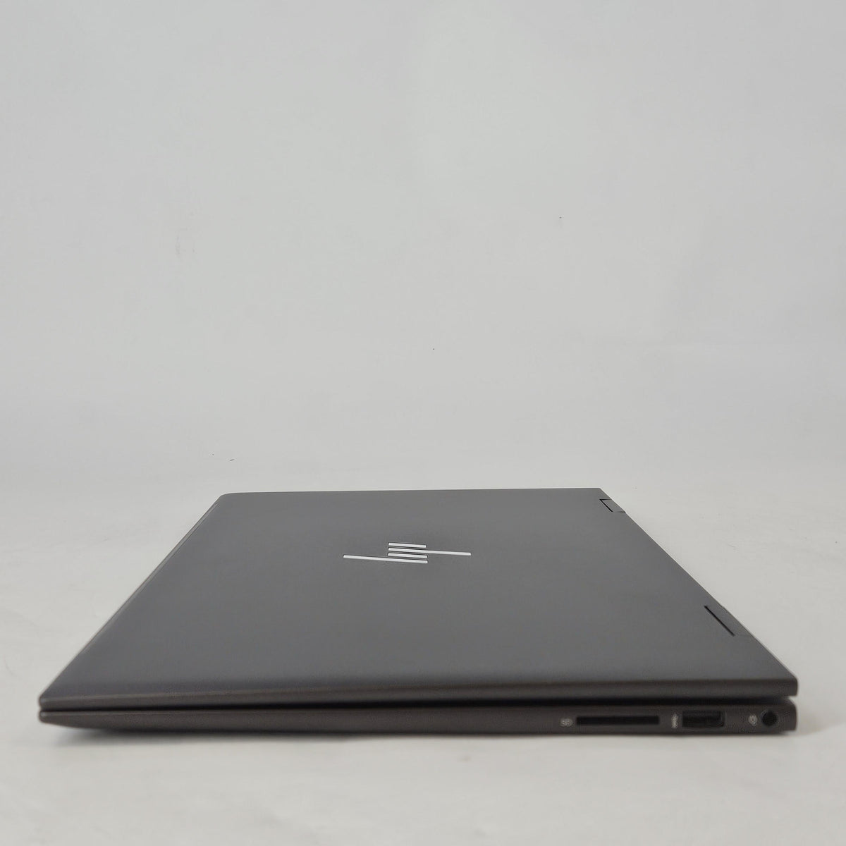 HP Envy x360 15.6 Gray 2.0 GHz AMD Ryzen 7 5825U 8GB RAM 512GB Solid State Drive