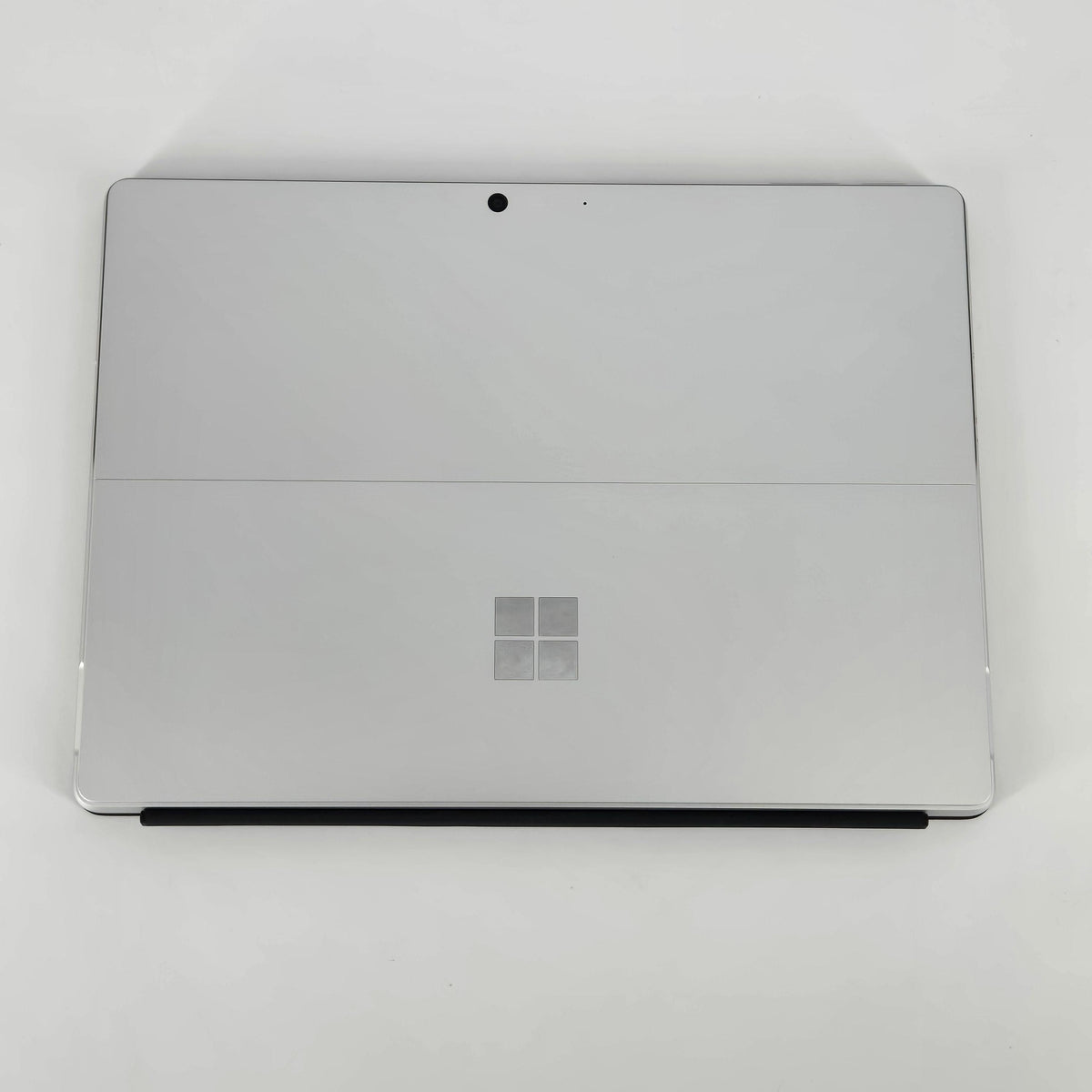 Surface Pro 9 13 Platinum WiFi 2.7 GHz Intel Core i7 12th Gen. 16GB RAM 256GB Solid State Drive