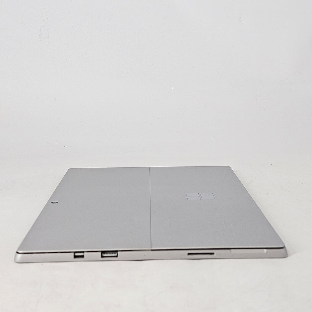 Microsoft Surface Pro 5 12.3 Silver WiFi 2.5 GHz Intel Core i7 7th Gen. 8GB RAM 256GB Solid State Drive