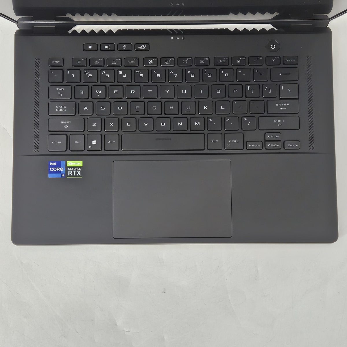 Asus ROG Zephyrus M16 GU603 16 Black 2.5 GHz Intel Core i9 11th Gen. 16GB RAM 1TB Solid State Drive NVIDIA GeForce RTX 3060 6 GB