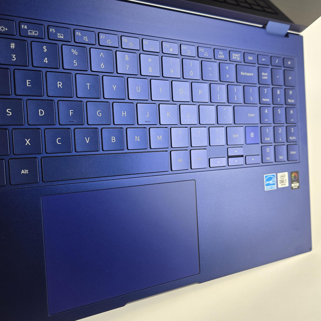 Galaxy Book Flex 15.6 Blue 1.3 GHz Intel Core i7 10th Gen. 12GB RAM 512GB Solid State Drive