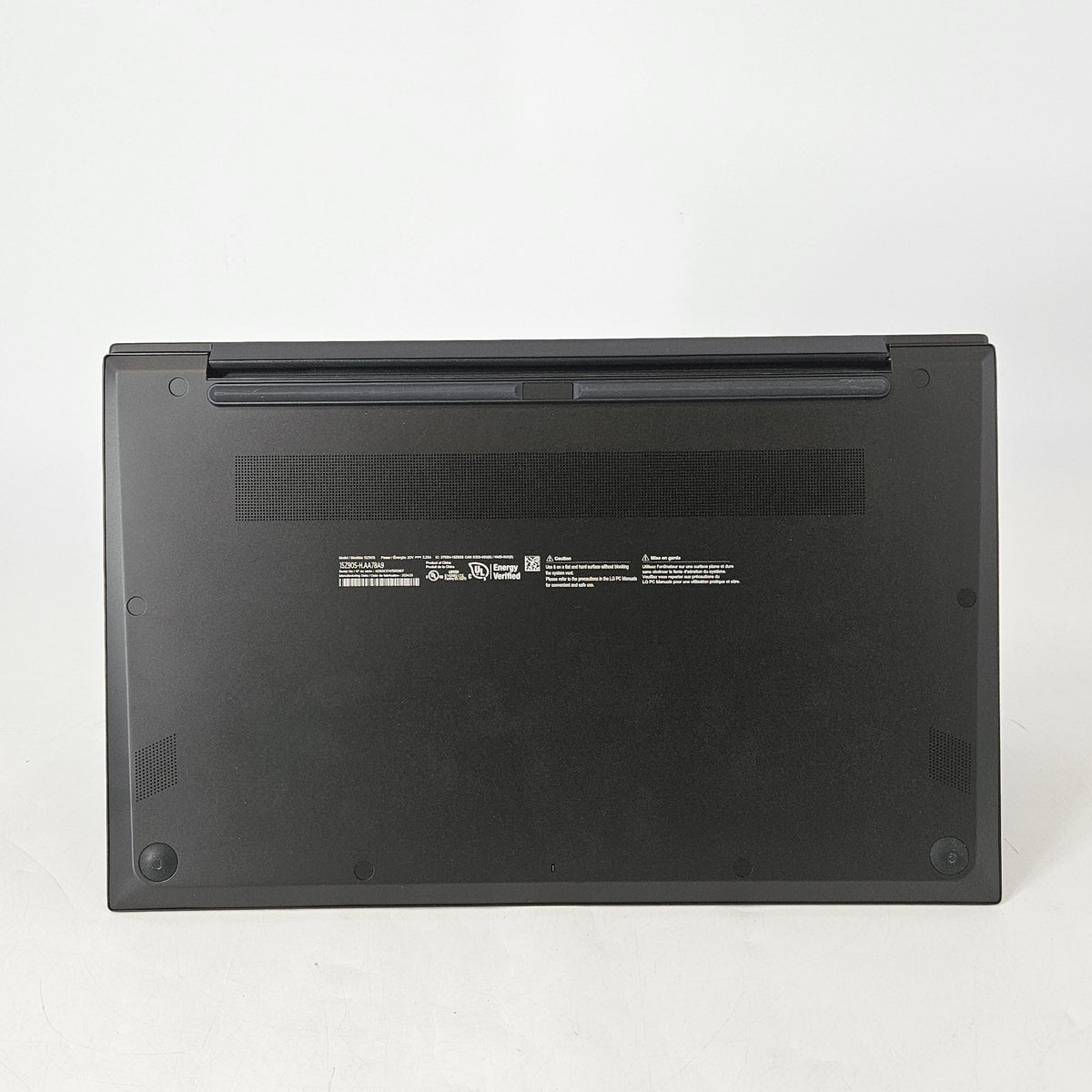 LG Gram SuperSlim 15 Blue 1.4 GHz Intel Core Ultra 7 16GB RAM 1TB Solid State Drive