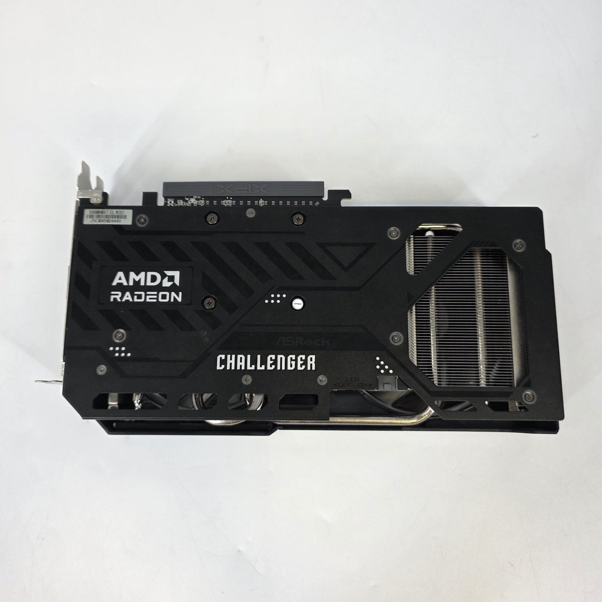 AMD Radeon RX 9060 XT 8GB RAM