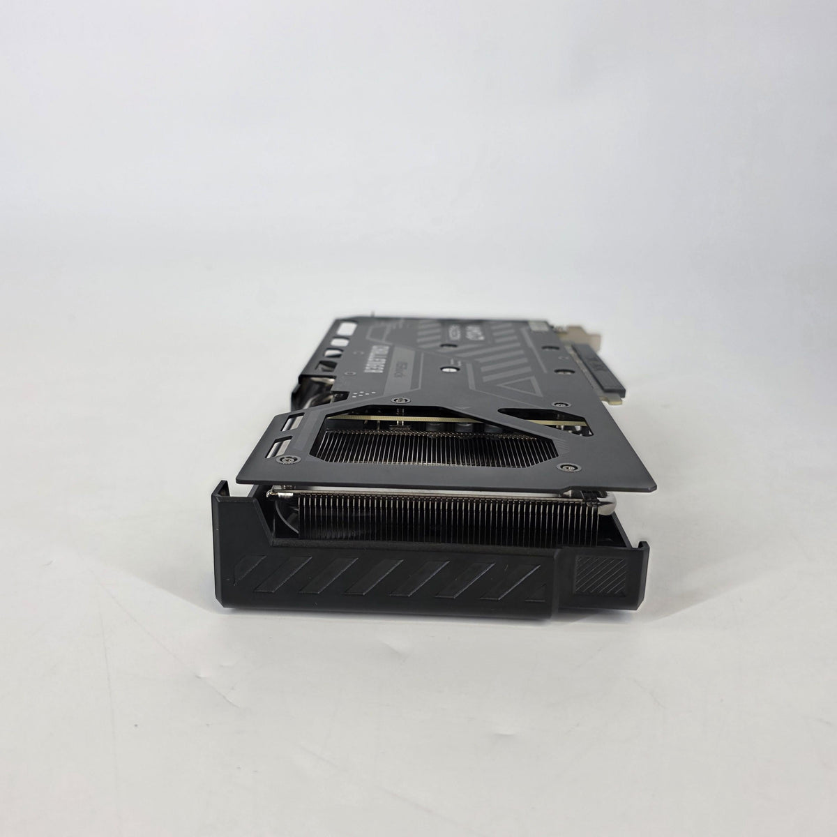 AMD Radeon RX 9060 XT 8GB RAM