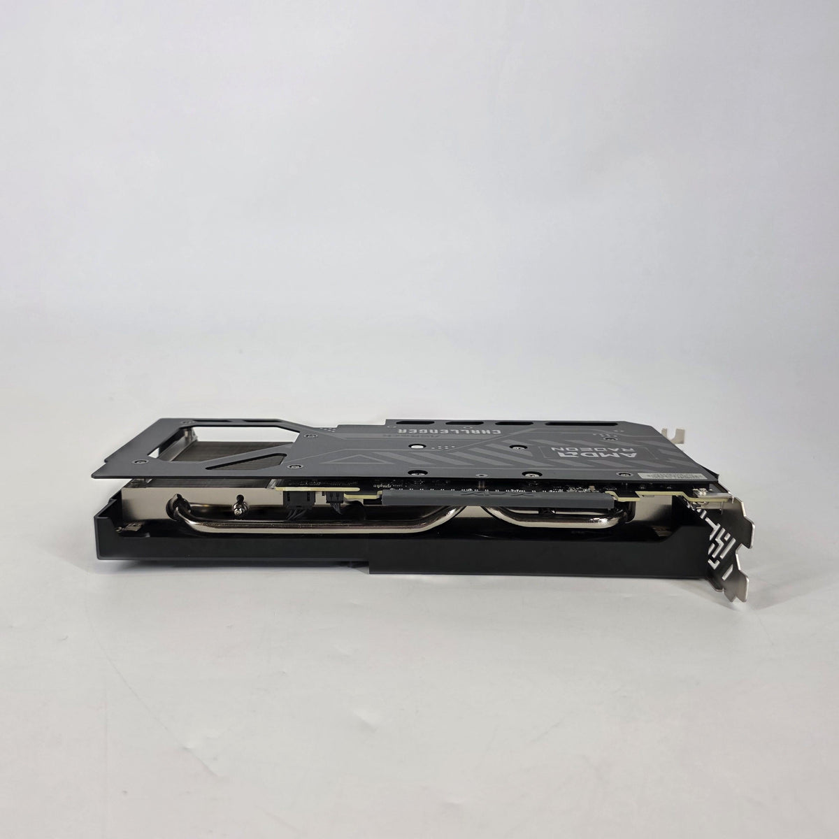 AMD Radeon RX 9060 XT 8GB RAM