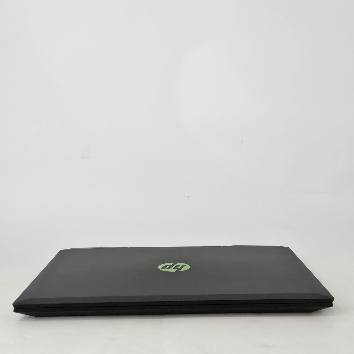 HP Pavilion Gaming 15.6 Black 2.5 GHz Intel Core i5 10th Gen. 24GB RAM 256GB Solid State Drive NVIDIA GeForce GTX 1650 4 GB