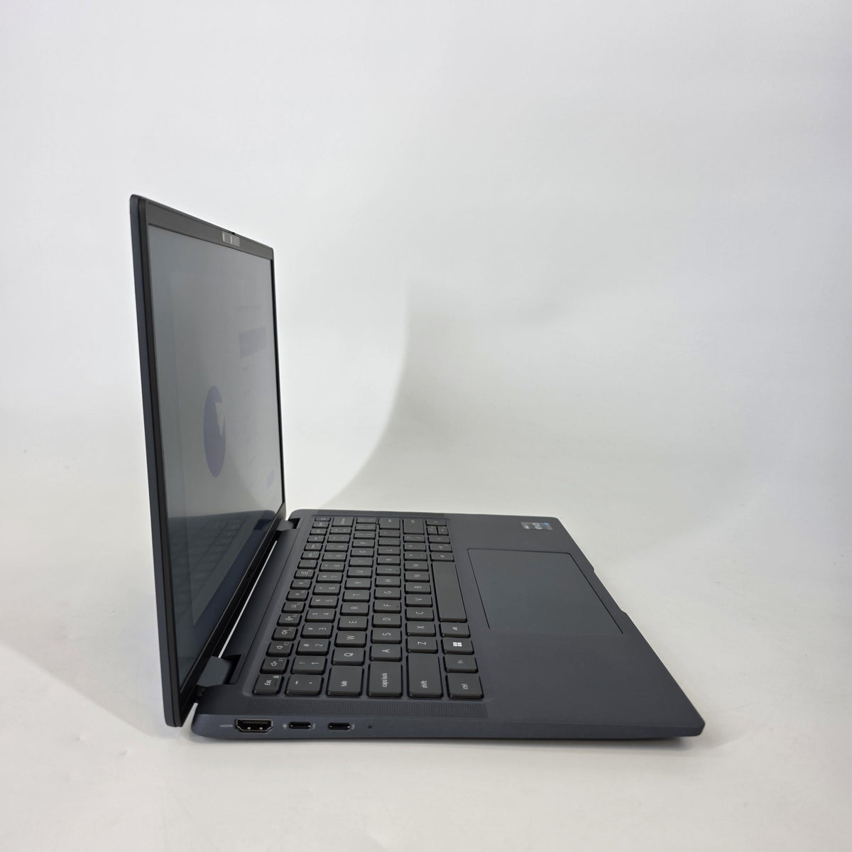 Dell Latitude 7440 14 Blue 1.7 GHz Intel Core i7 13th Gen. 16GB RAM 512GB Solid State Drive