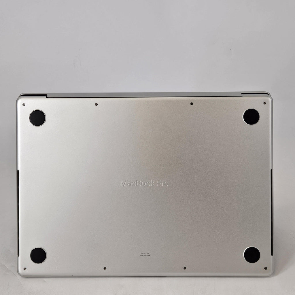Apple MacBook Pro 14 2024 Silver M4 10-Core CPU 32GB Unified Memory 1TB Solid State Drive 10-Core GPU