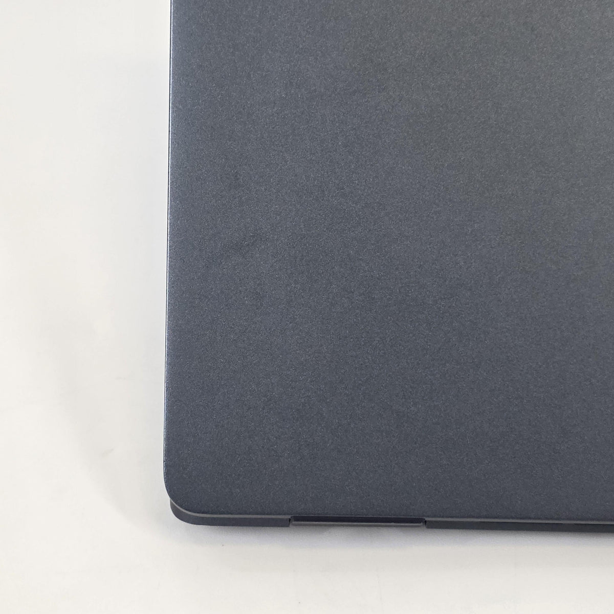 Dell Latitude 7440 14 Blue 1.7 GHz Intel Core i7 13th Gen. 16GB RAM 512GB Solid State Drive