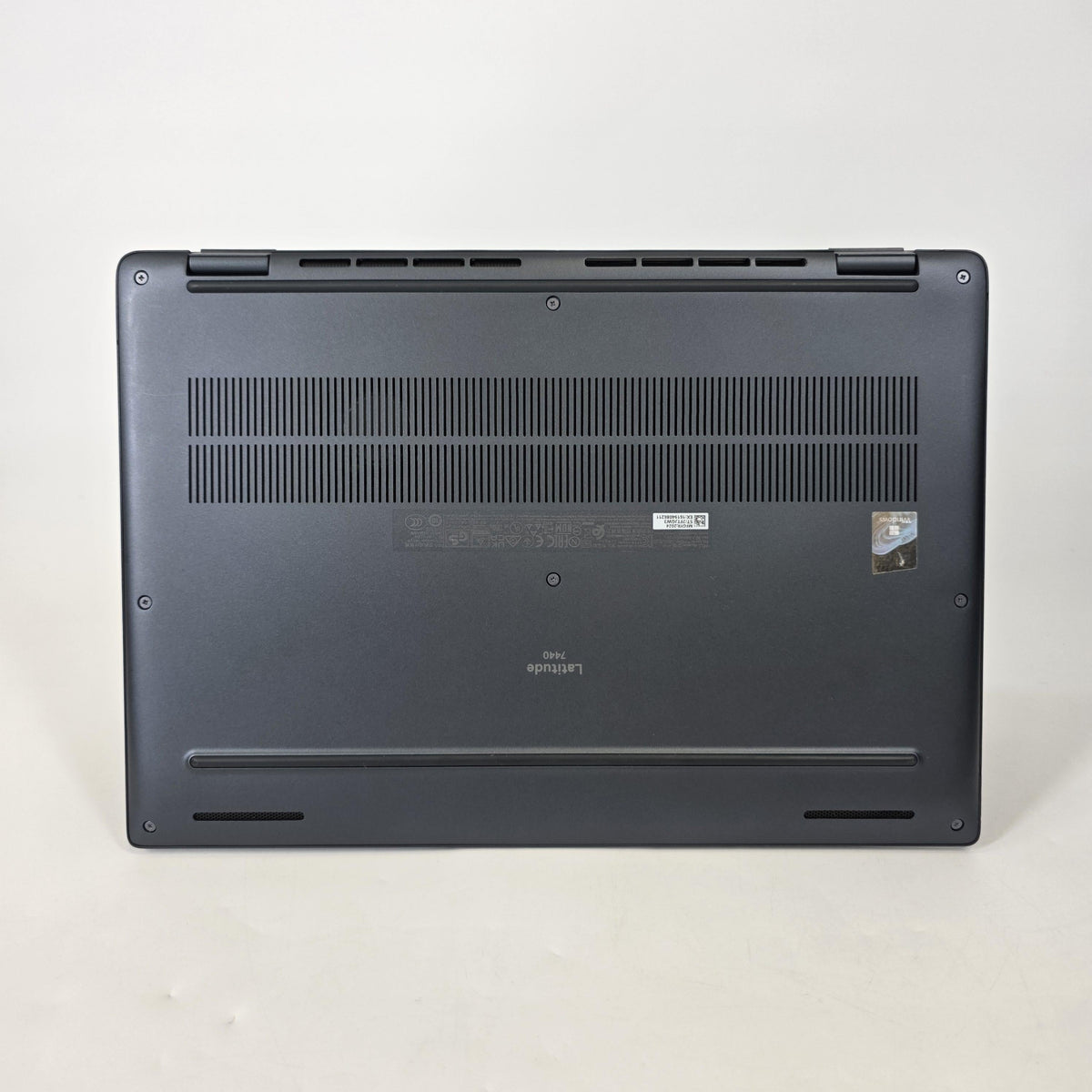 Dell Latitude 7440 14 Blue 1.7 GHz Intel Core i7 13th Gen. 16GB RAM 512GB Solid State Drive