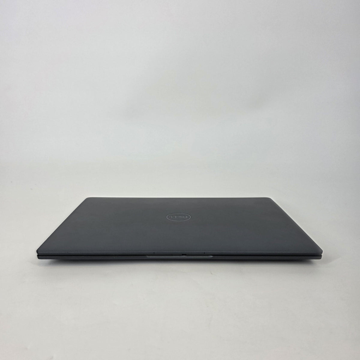 Dell Latitude 7440 14 Blue 1.7 GHz Intel Core i7 13th Gen. 16GB RAM 512GB Solid State Drive