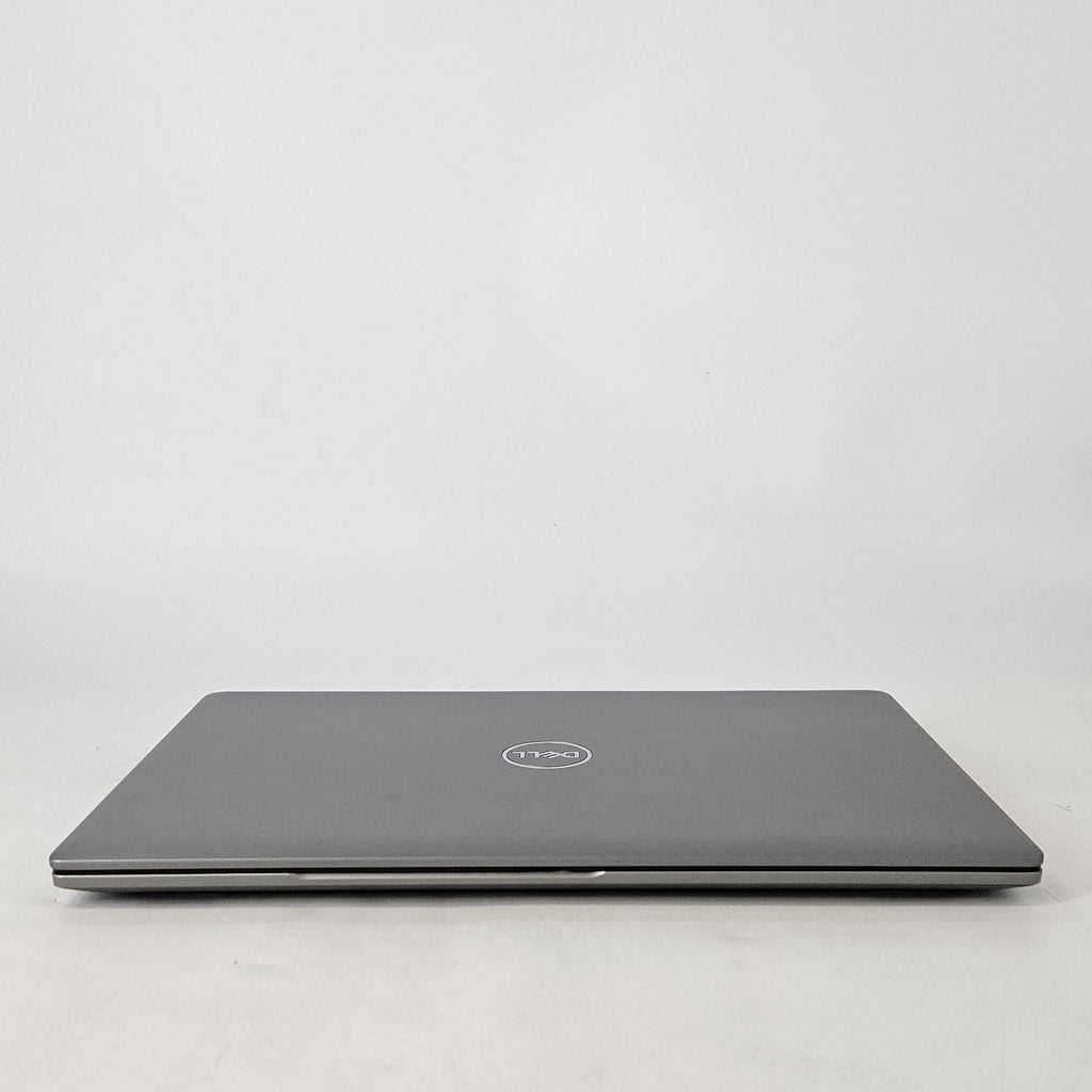 Dell Latitude 5540 15.6 Silver 1.7 GHz Intel Core i7 13th Gen. 16GB RAM 512GB Solid State Drive