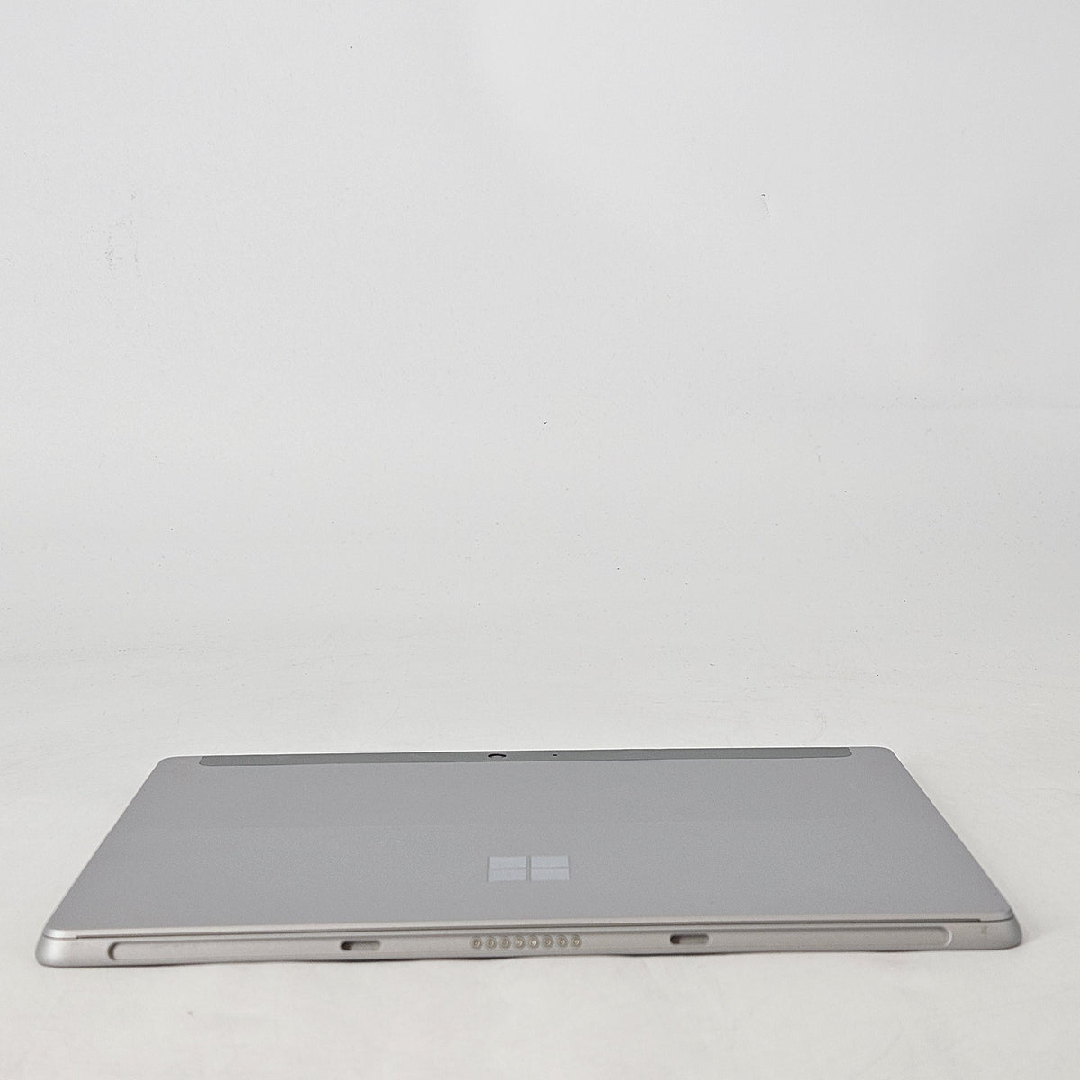 Microsoft Surface Go 3 10.5 Unlocked 1.3 GHz Intel Core i3 10th Gen. 8GB RAM 128GB Solid State Drive