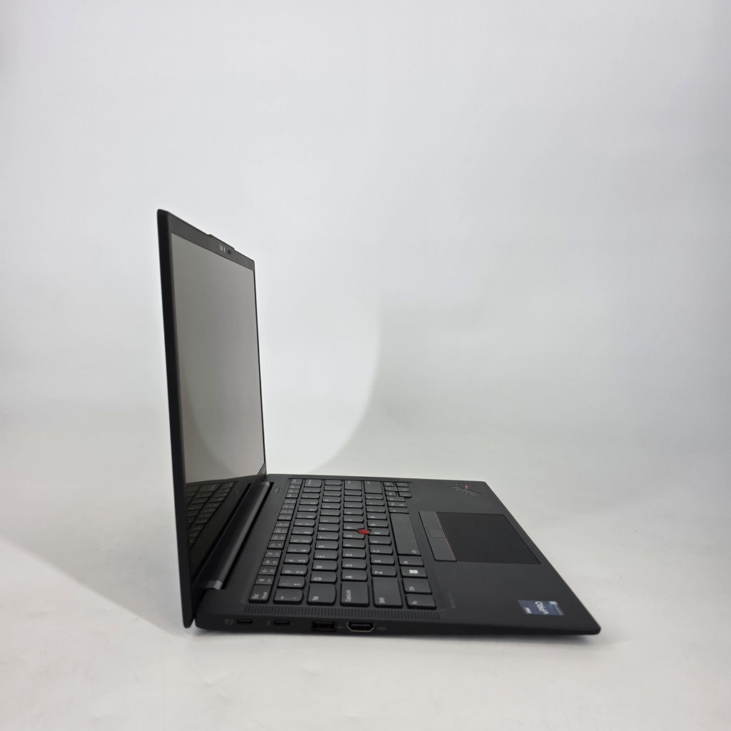 Lenovo ThinkPad X1 Carbon Gen 11 14 Gray 1.9 GHz Intel Core i7 13th Gen. 64GB RAM 2TB Solid State Drive