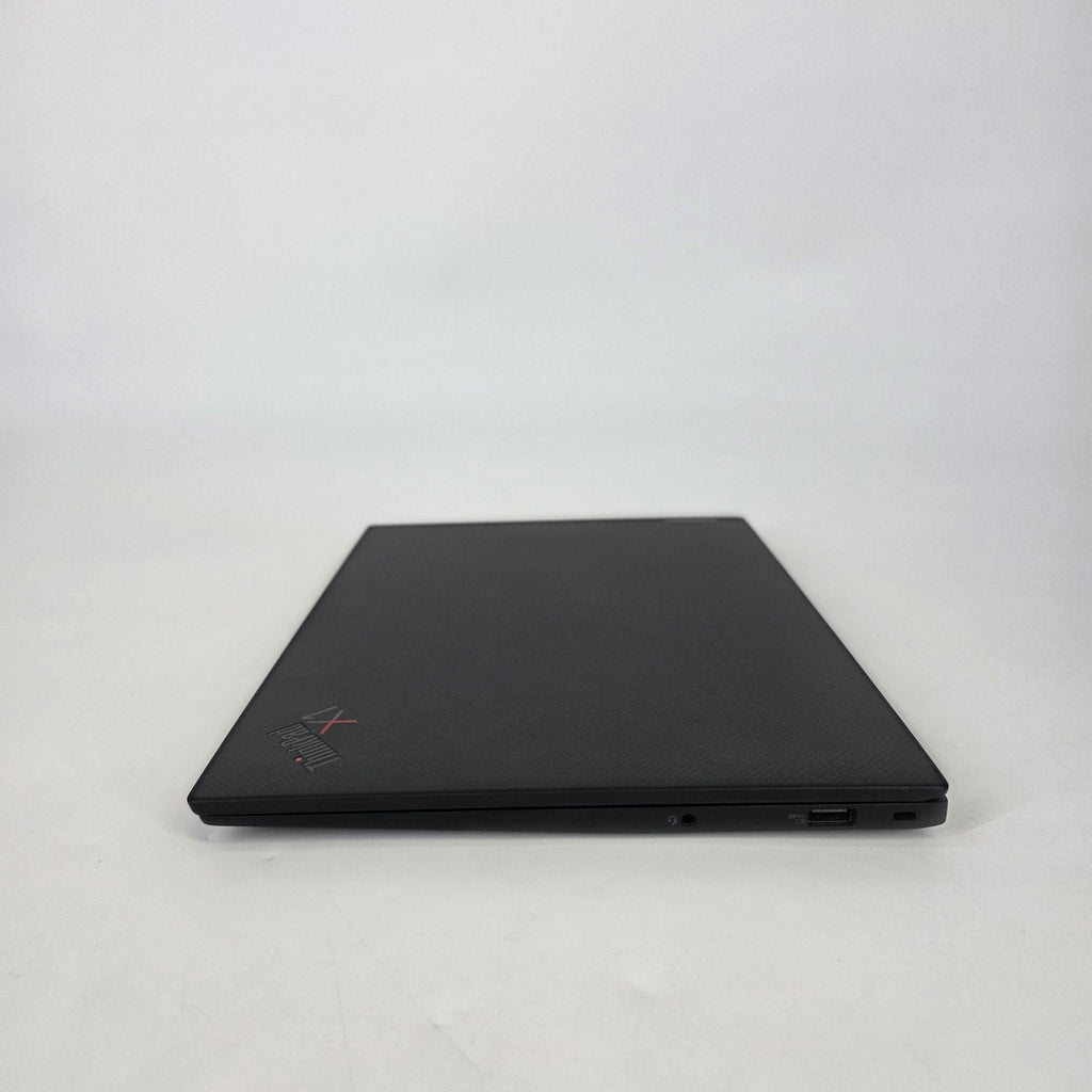 Lenovo ThinkPad X1 Carbon Gen 11 14 Gray 1.9 GHz Intel Core i7 13th Gen. 64GB RAM 2TB Solid State Drive