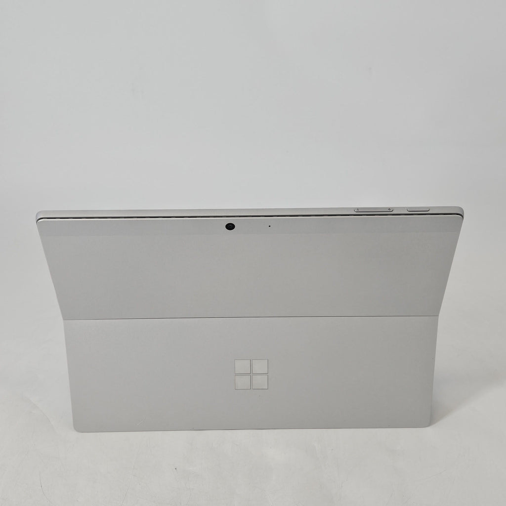 Surface Pro 7 Plus 12.3 Silver Unlocked 2.4 GHz Intel Core i5 11th Gen. 16GB RAM 256GB Solid State Drive