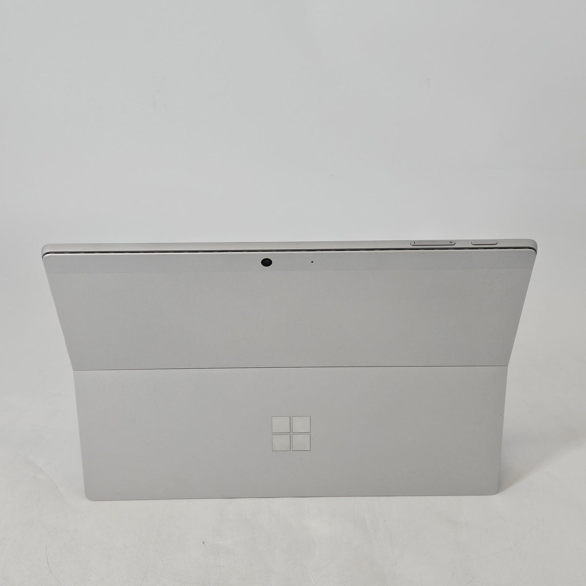 Surface Pro 7 Plus 12.3 Silver Unlocked 2.4 GHz Intel Core i5 11th Gen. 16GB RAM 256GB Solid State Drive