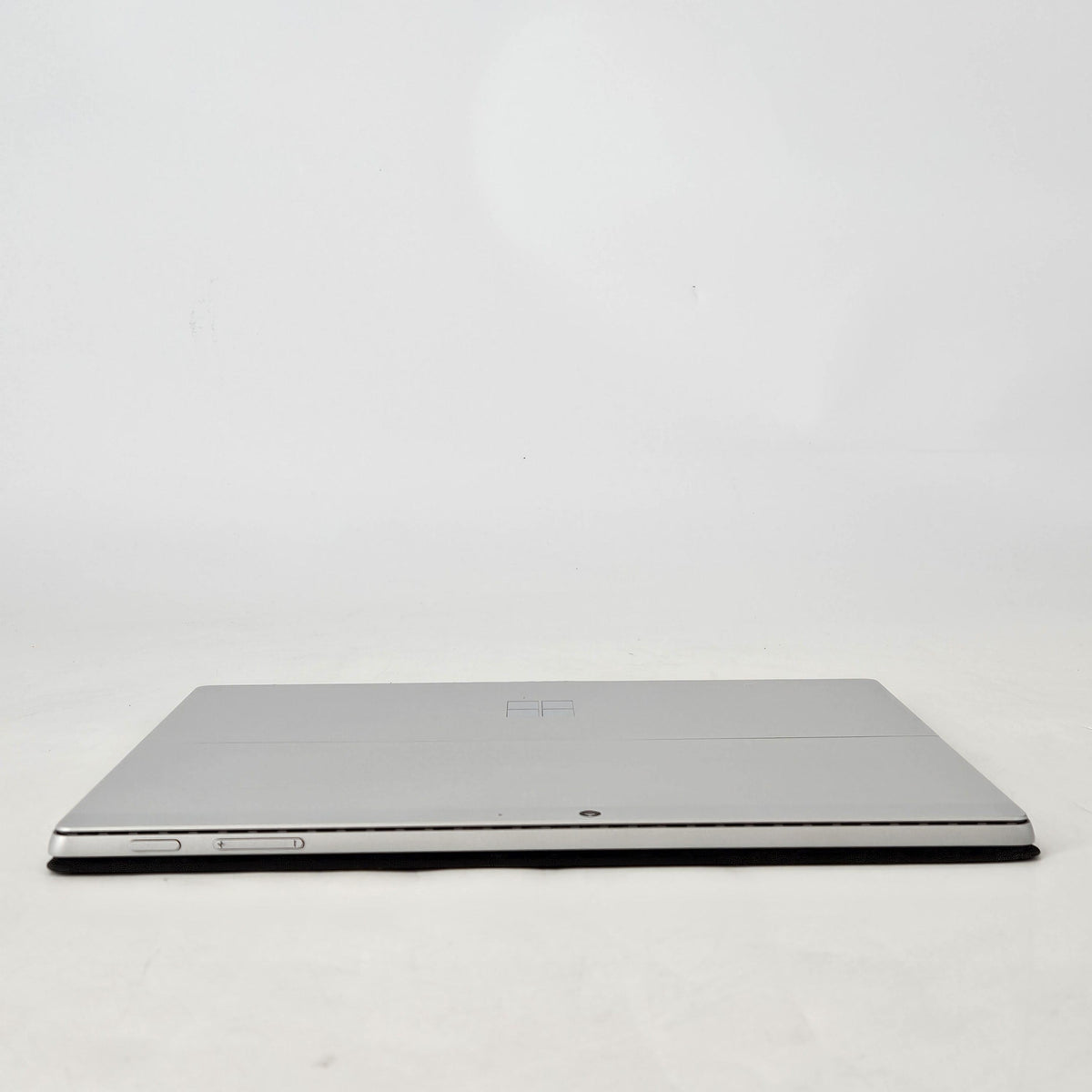 Surface Pro 7 Plus 12.3 Silver Unlocked 2.4 GHz Intel Core i5 11th Gen. 16GB RAM 256GB Solid State Drive
