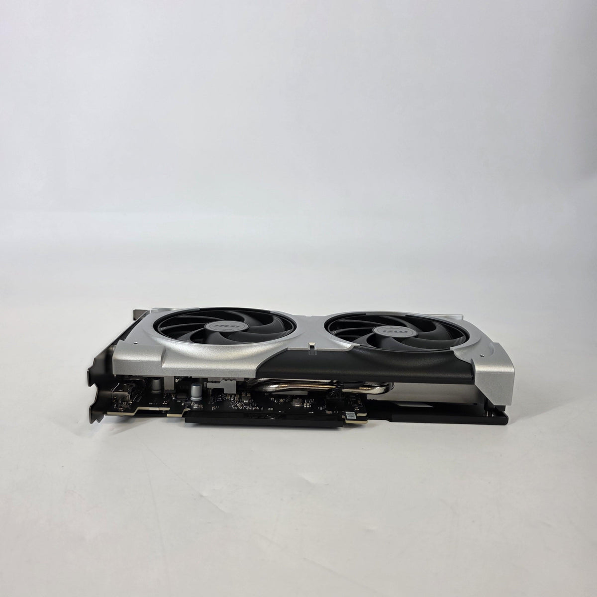 NVIDIA GeForce RTX 5060 Ti 16GB RAM