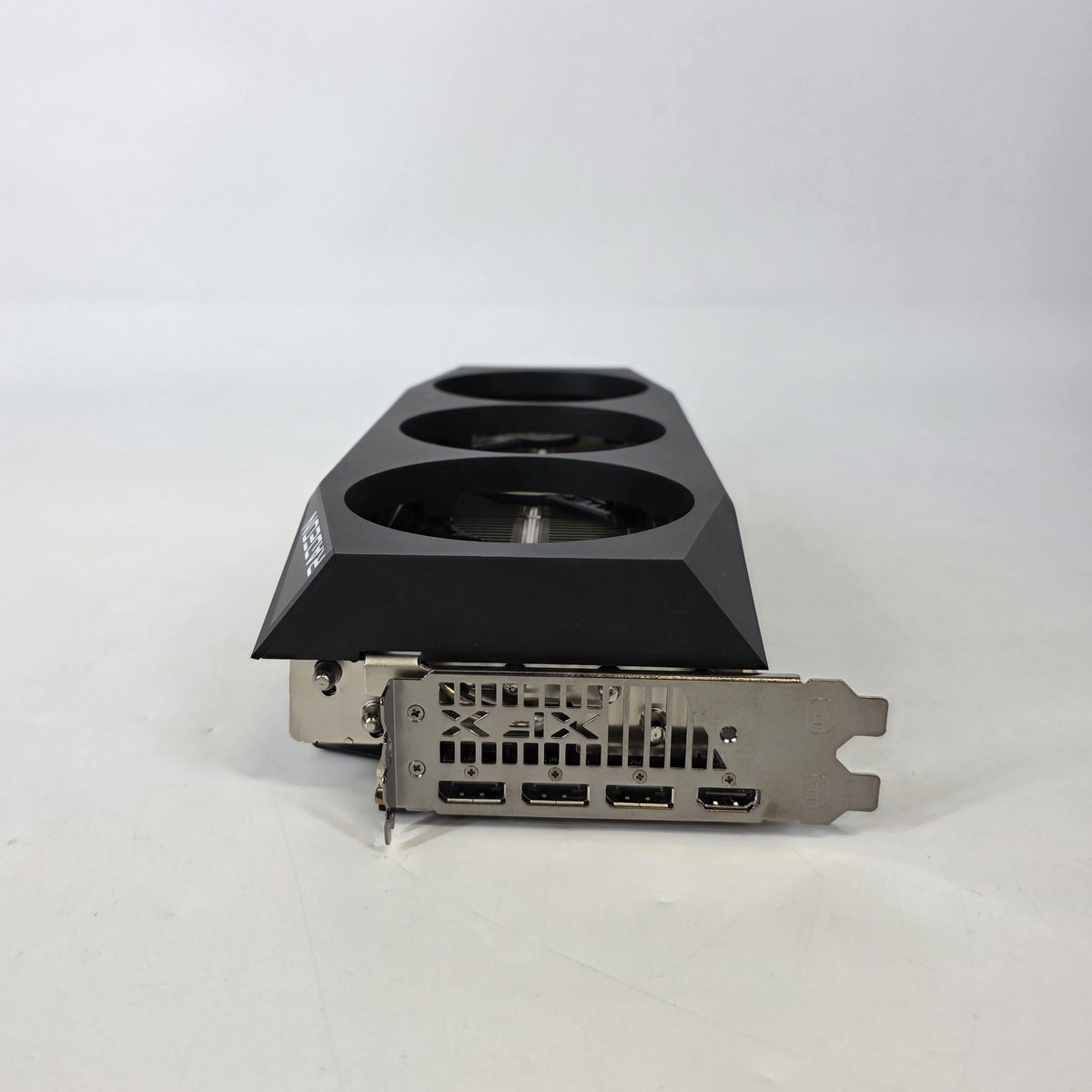 AMD Radeon RX 9070 XT 16GB RAM