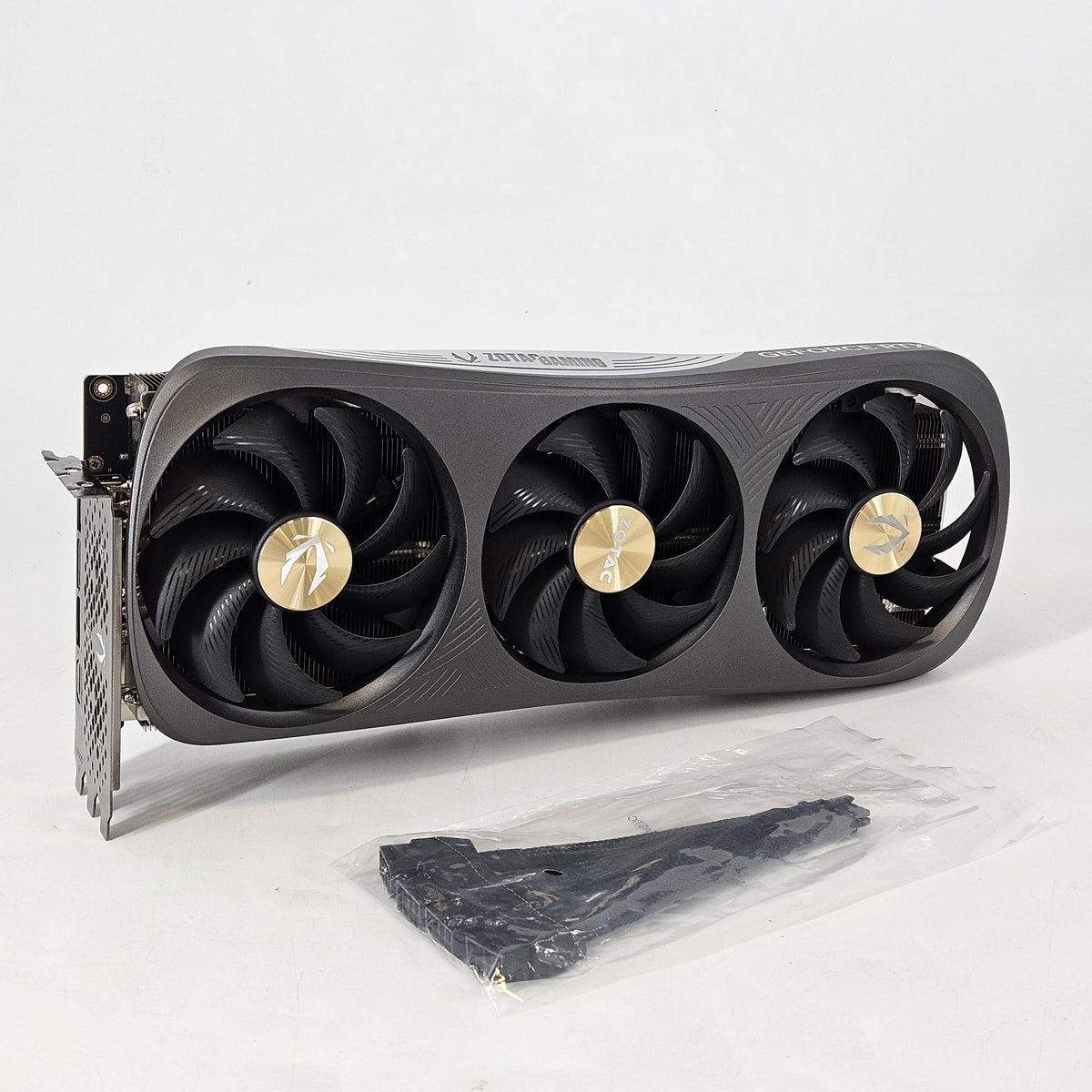 NVIDIA GeForce RTX 4080 16GB RAM