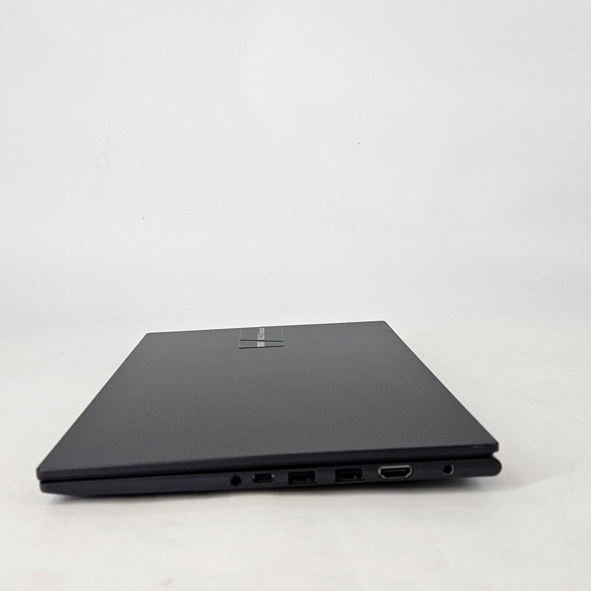 Asus Vivobook 14 Blue 1.3 GHz Intel Core i5 13th Gen. 12GB RAM 256GB Solid State Drive