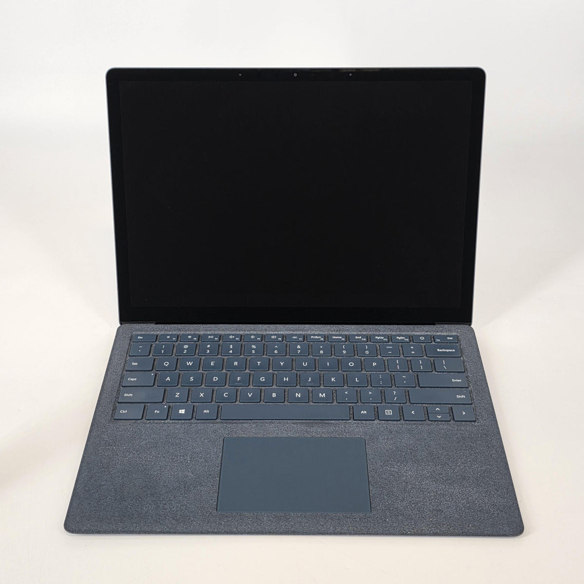 Microsoft Surface Laptop 1 13.5 Blue 2.5 GHz Intel Core i7 7th Gen. 8GB RAM 256GB Solid State Drive