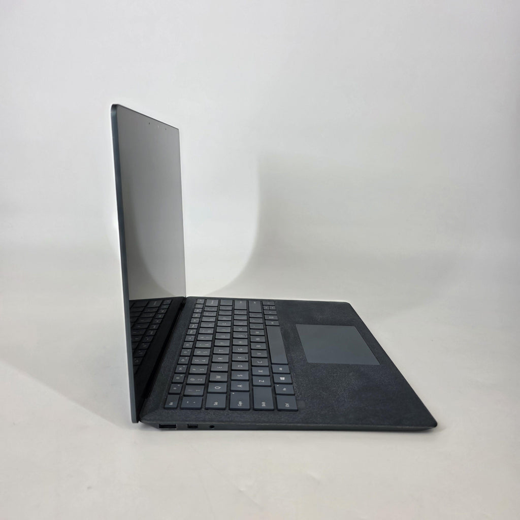 Microsoft Surface Laptop 1 13.5 Blue 2.5 GHz Intel Core i7 7th Gen. 8GB RAM 256GB Solid State Drive
