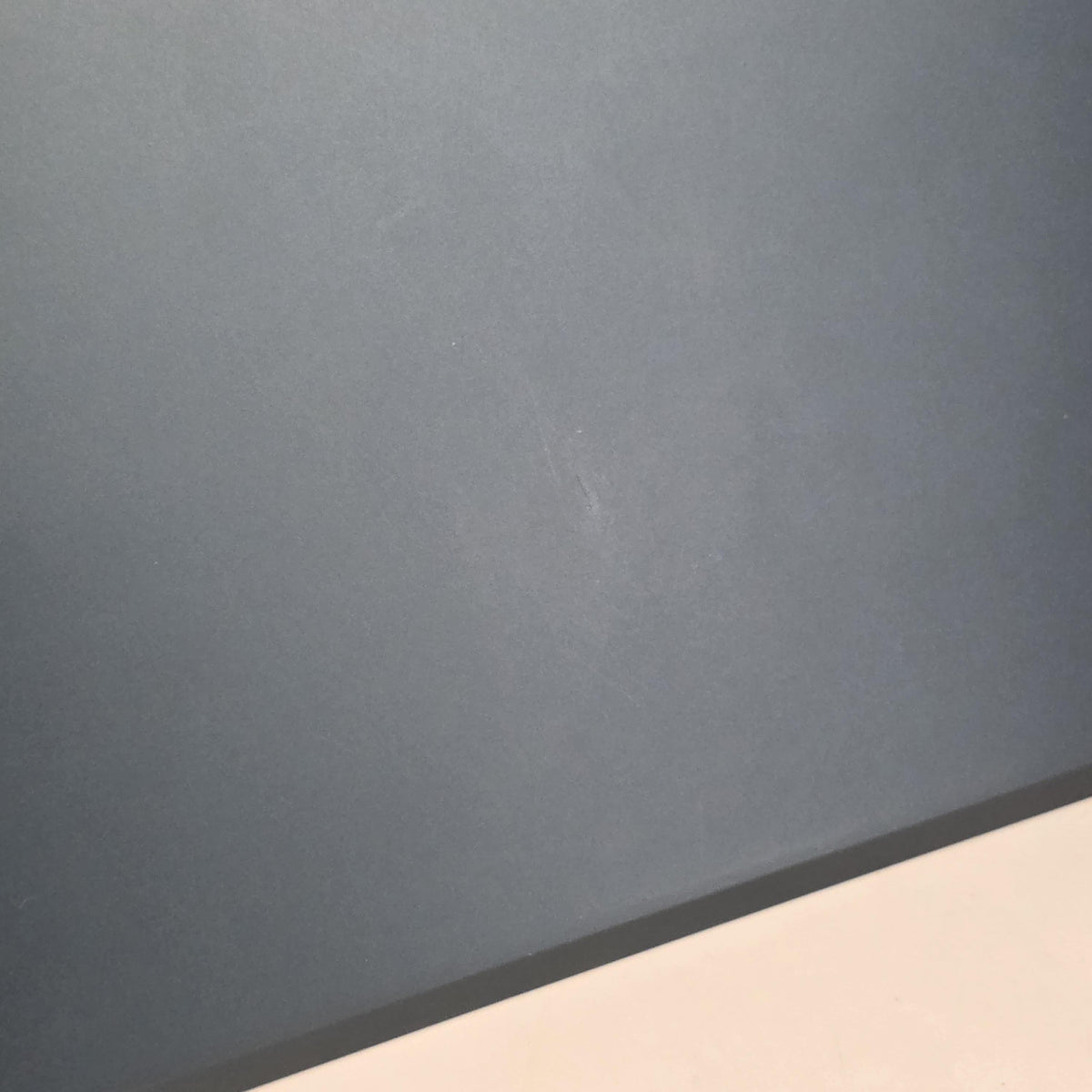 Microsoft Surface Laptop 1 13.5 Blue 2.5 GHz Intel Core i7 7th Gen. 8GB RAM 256GB Solid State Drive