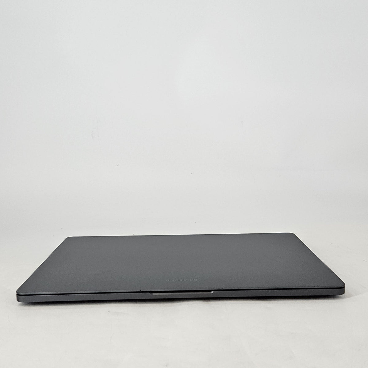 Galaxy Book6 Ultra 16 Gray 1.9 GHz Intel Core Ultra 7 Series 3 32GB RAM 1TB Solid State Drive NVIDIA GeForce RTX 5060 8 GB