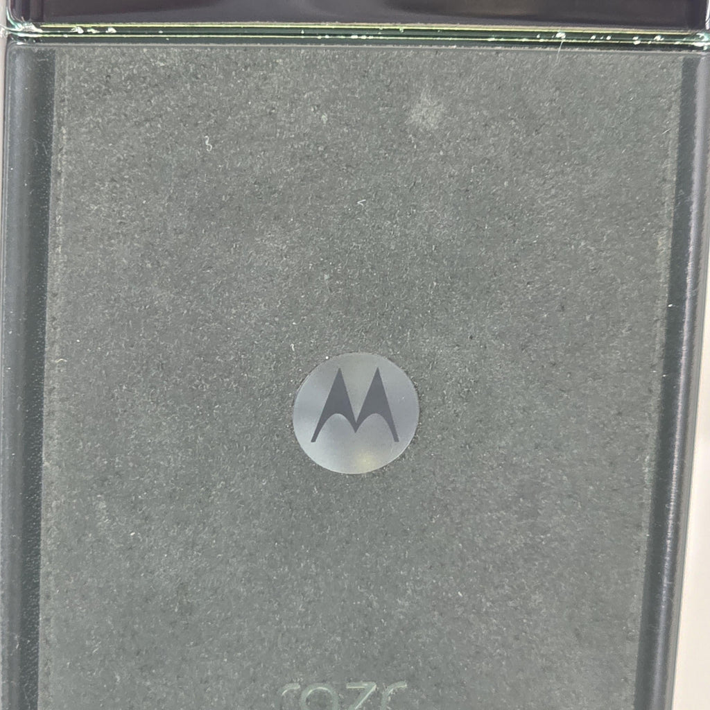 Motorola Razr Ultra (2025) 512GB Green (GSM Unlocked)