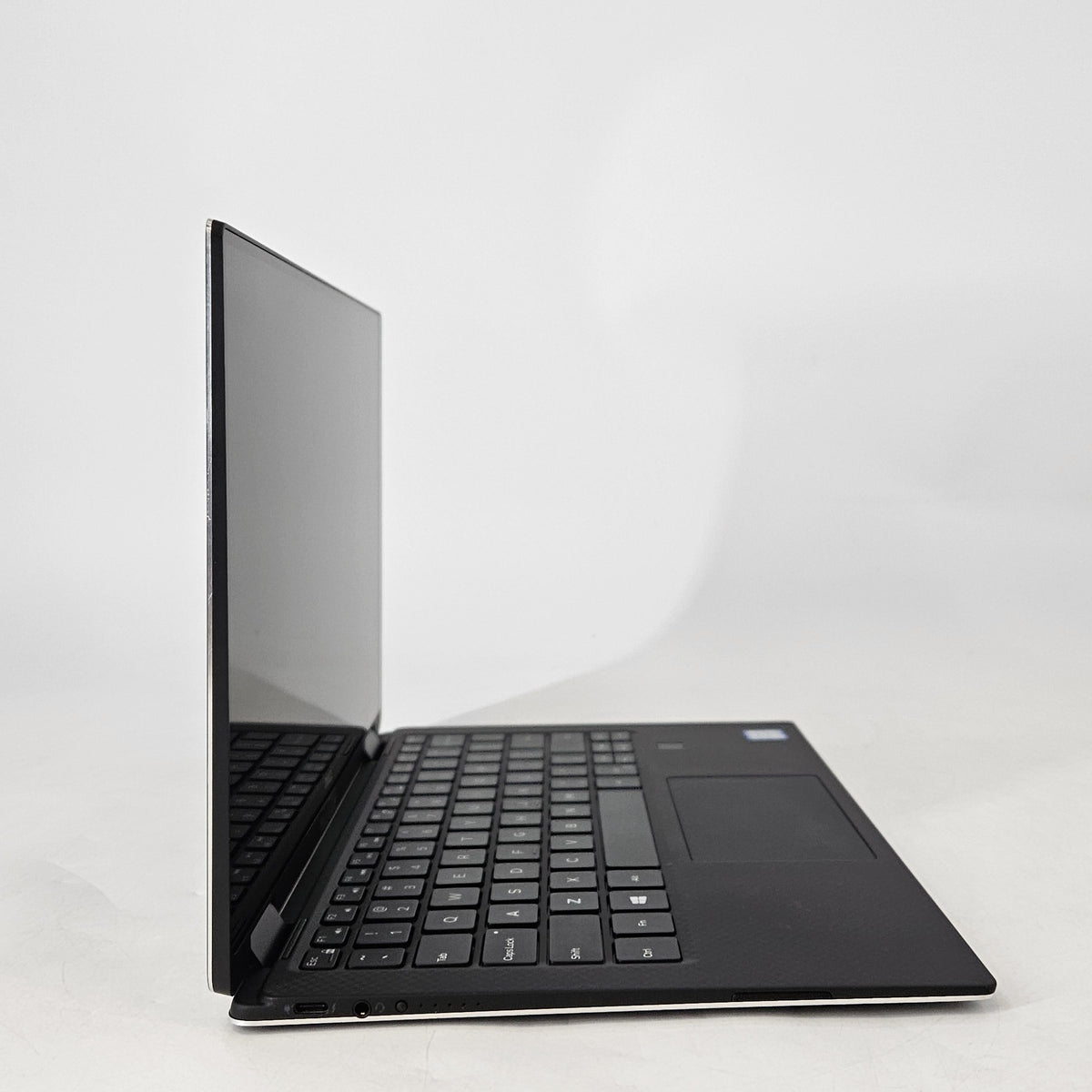Dell XPS 13 9365 (2-in-1) Black 1.3 GHz Intel Core i7 7th Gen. 16GB RAM 256GB Solid State Drive
