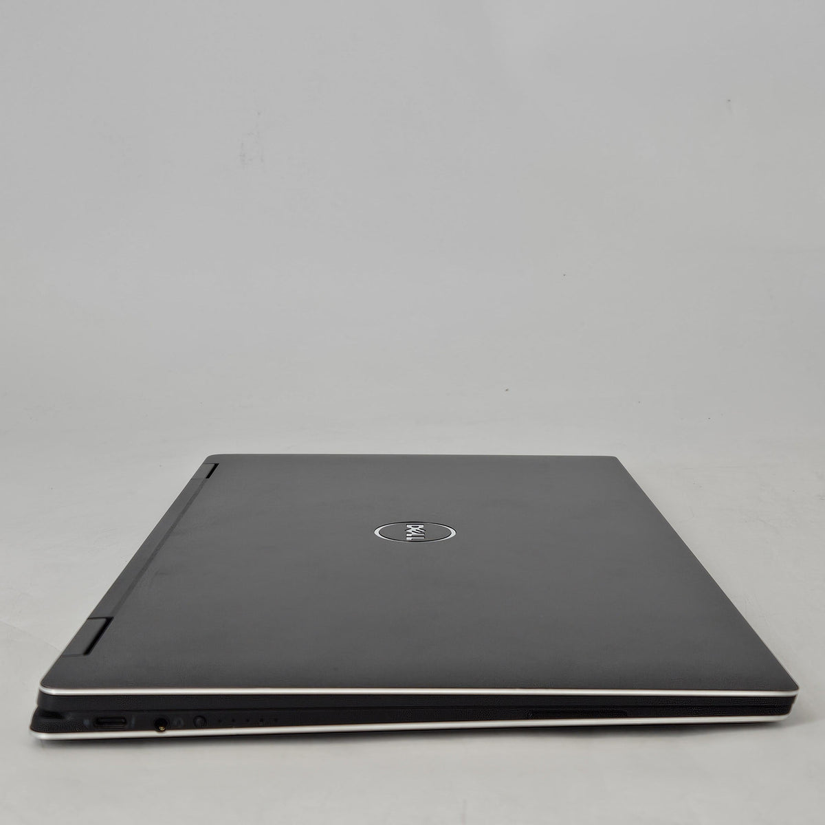 Dell XPS 13 9365 (2-in-1) Black 1.3 GHz Intel Core i7 7th Gen. 16GB RAM 256GB Solid State Drive
