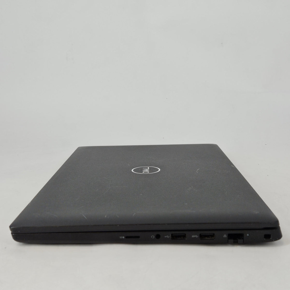 Dell Latitude 3420 14 Black 3.0 GHz Intel Core i3 11th Gen. 8GB RAM 256GB Solid State Drive