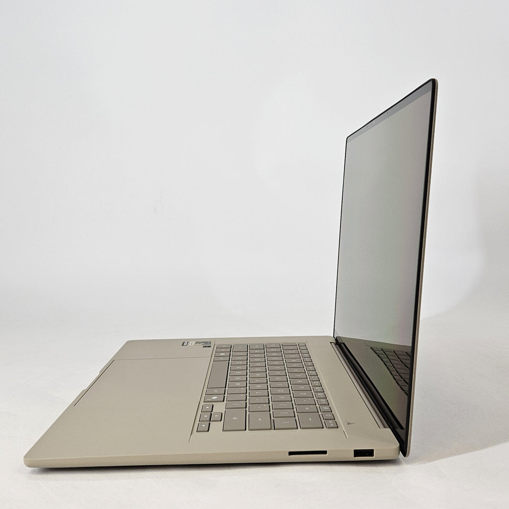 Asus Zenbook A 16 Zabriskie Beige 4.4 GHz Qualcomm Snapdragon X2 Elite Extreme 48GB RAM 1TB Solid State Drive