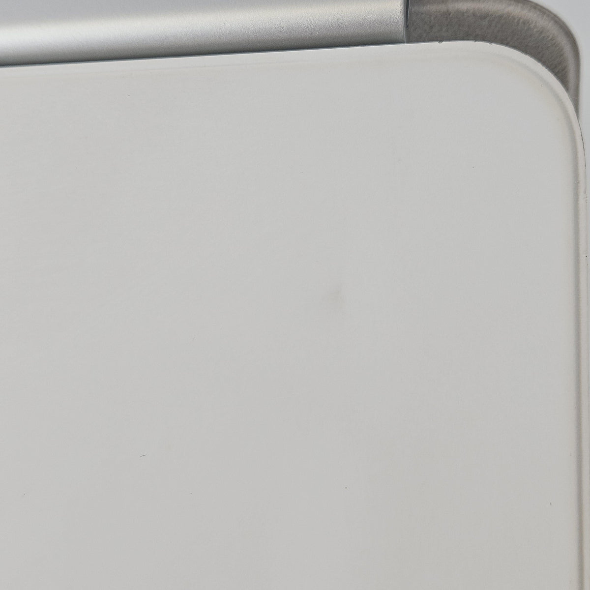 Apple Magic Keyboard for iPad Pro 11in(M4) A2975 White